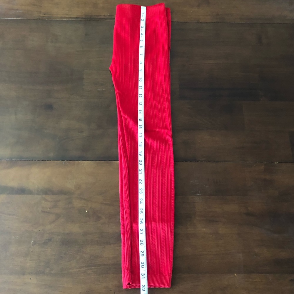 One Size. Thick Red Patterned Leggings